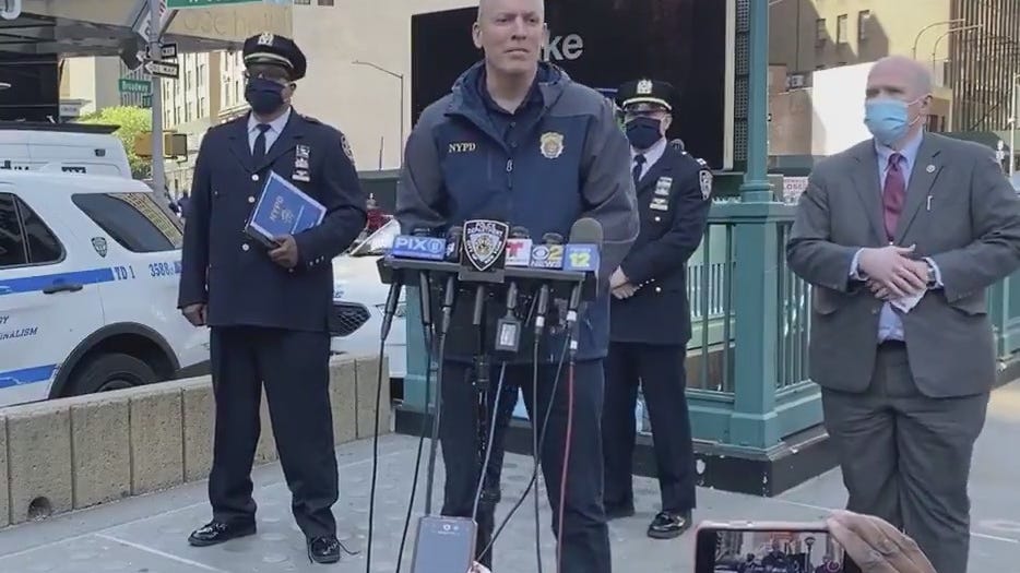 NYPD: 4 suspects in custody after multiple riders attacked on NYC subway train