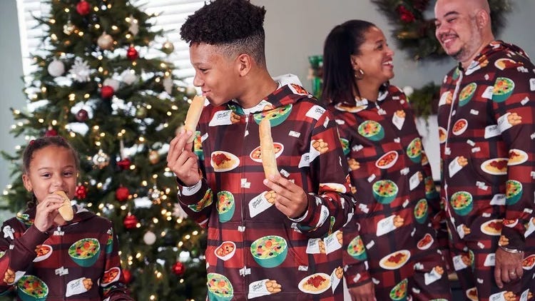 Olive Garden releases family holiday pajamas