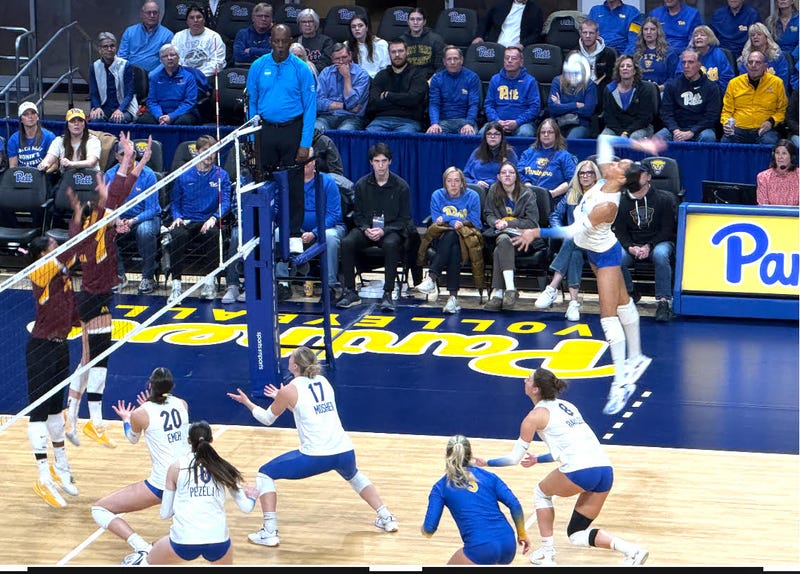 Olivia Babcock kill vs Minnesota in NCAA