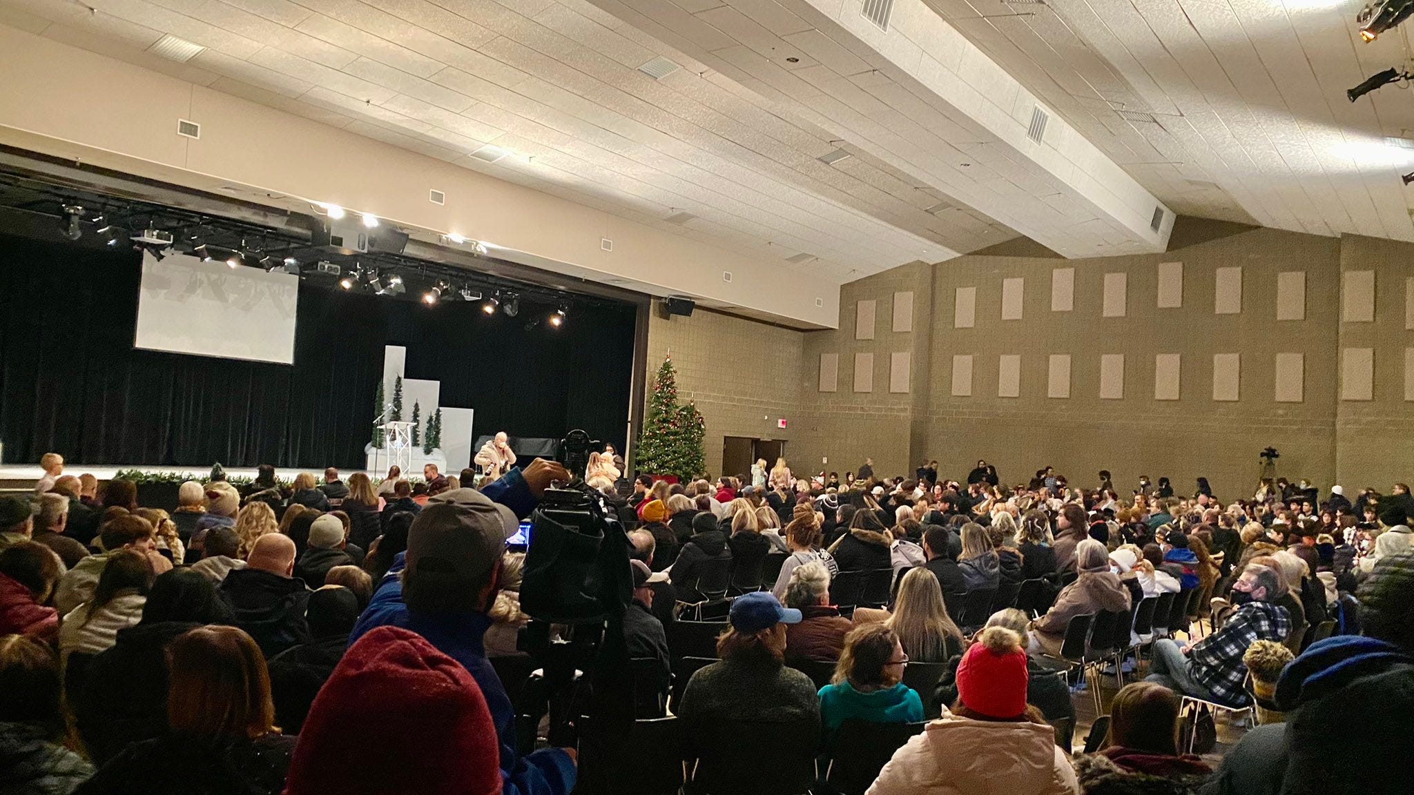 'We need to love each other': Oxford gathers to mourn victims of school shooting