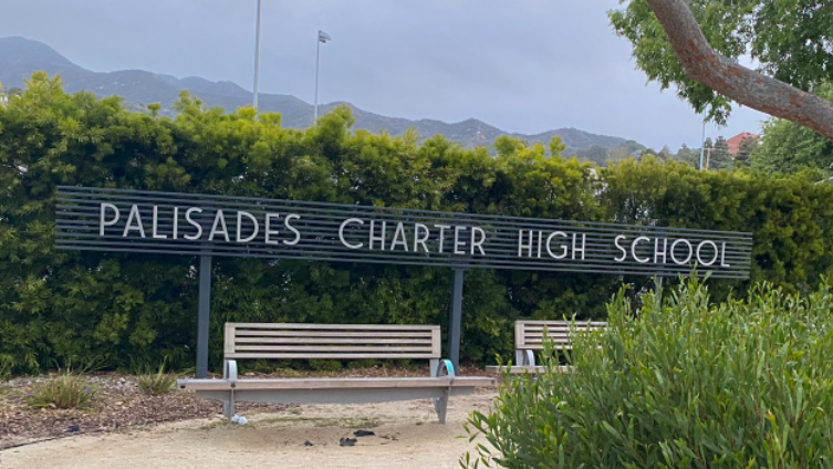 Palisades Charter High School reinstates indoor mask mandate following COVID-19 spike
