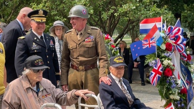 FDR's D-Day Prayer Plaque dedicated at National World War II Memorial