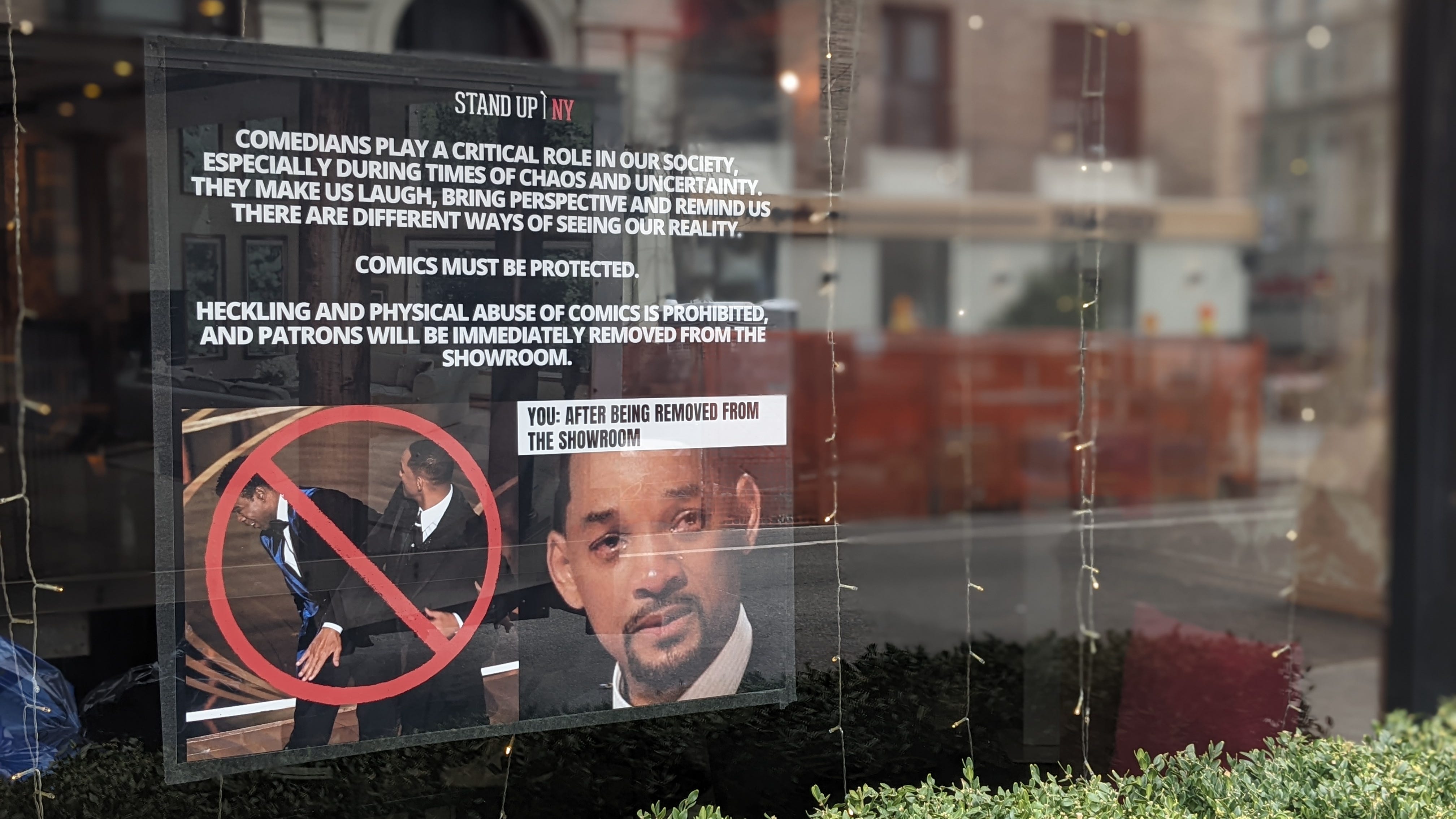 PICS: NYC comedy club posts sign warning patrons not to assault comics after Smith slap