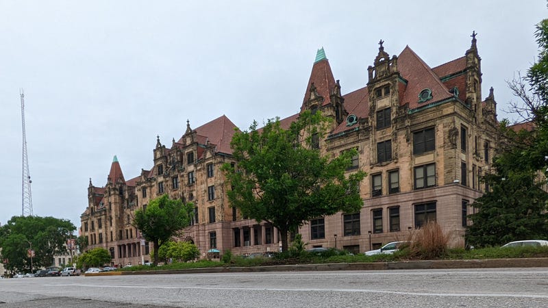 St. Louis City Hall