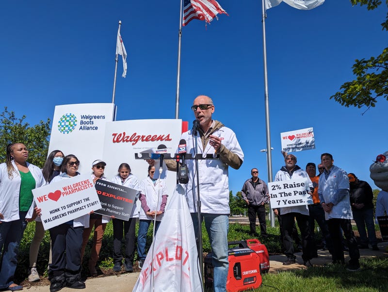  Walgreens pharmacists protest  