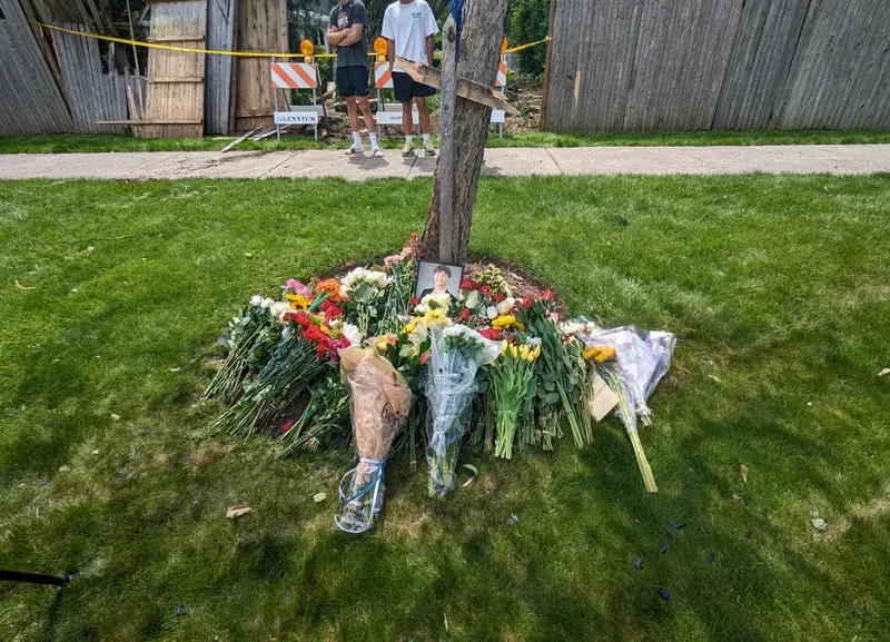 flower memorial 