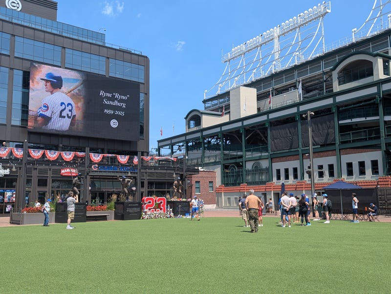 Fans stop outside of Wrigley to pay tribute to Ryne Sandberg