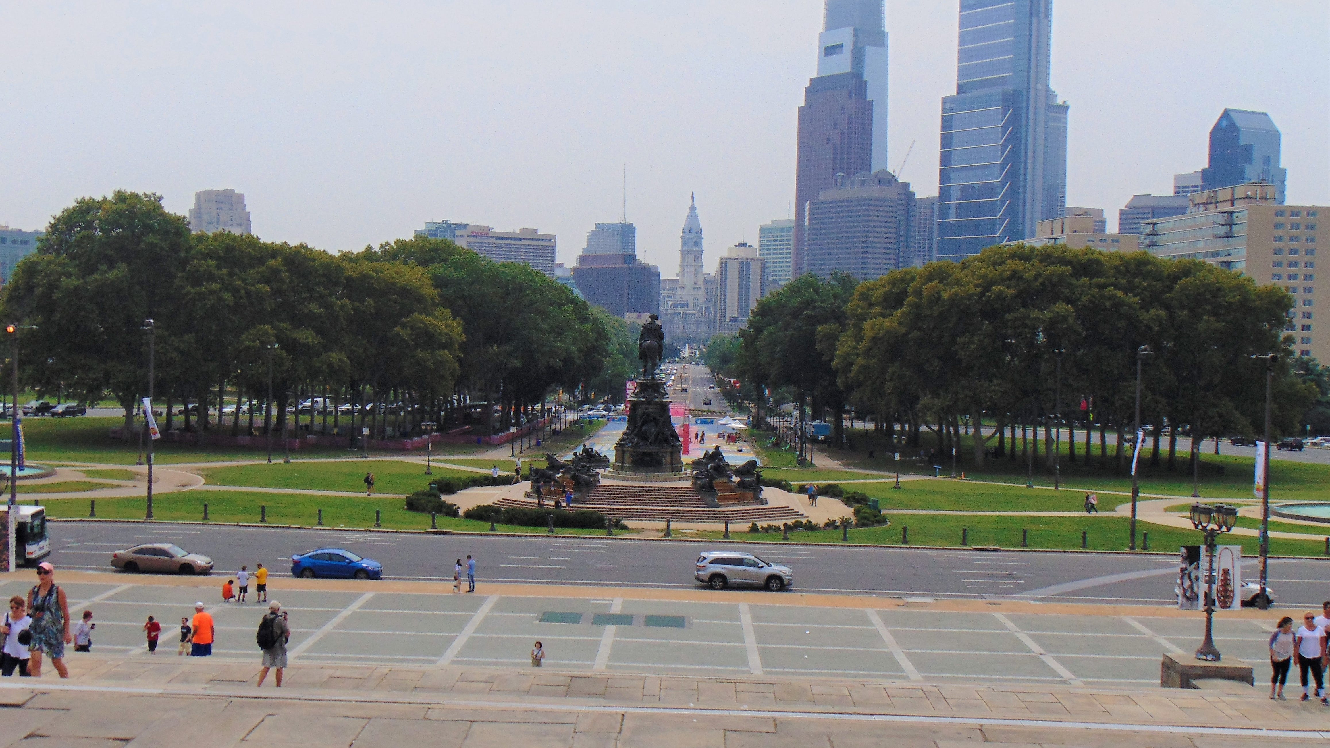 Philadelphia begins process of redesigning iconic Benjamin Franklin Parkway