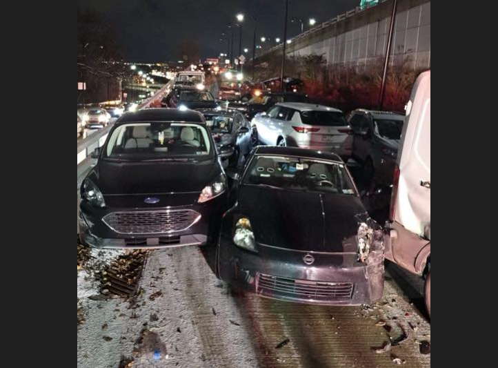 22-car pile-up on Parkway East