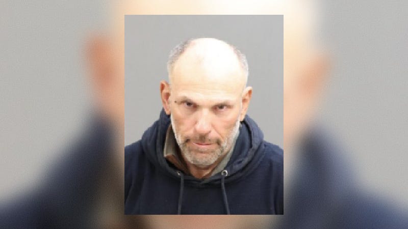 Serial 'Peeping Tom' arrested after attempting to flee Warren police on bicycle