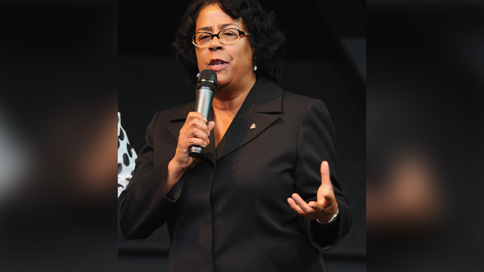 Kamlager, Perry, Culver City Mayor lead race to succeed Bass in Congress