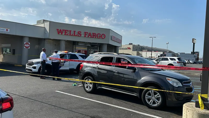shooting at Northeast Philadelphia bank parking lot