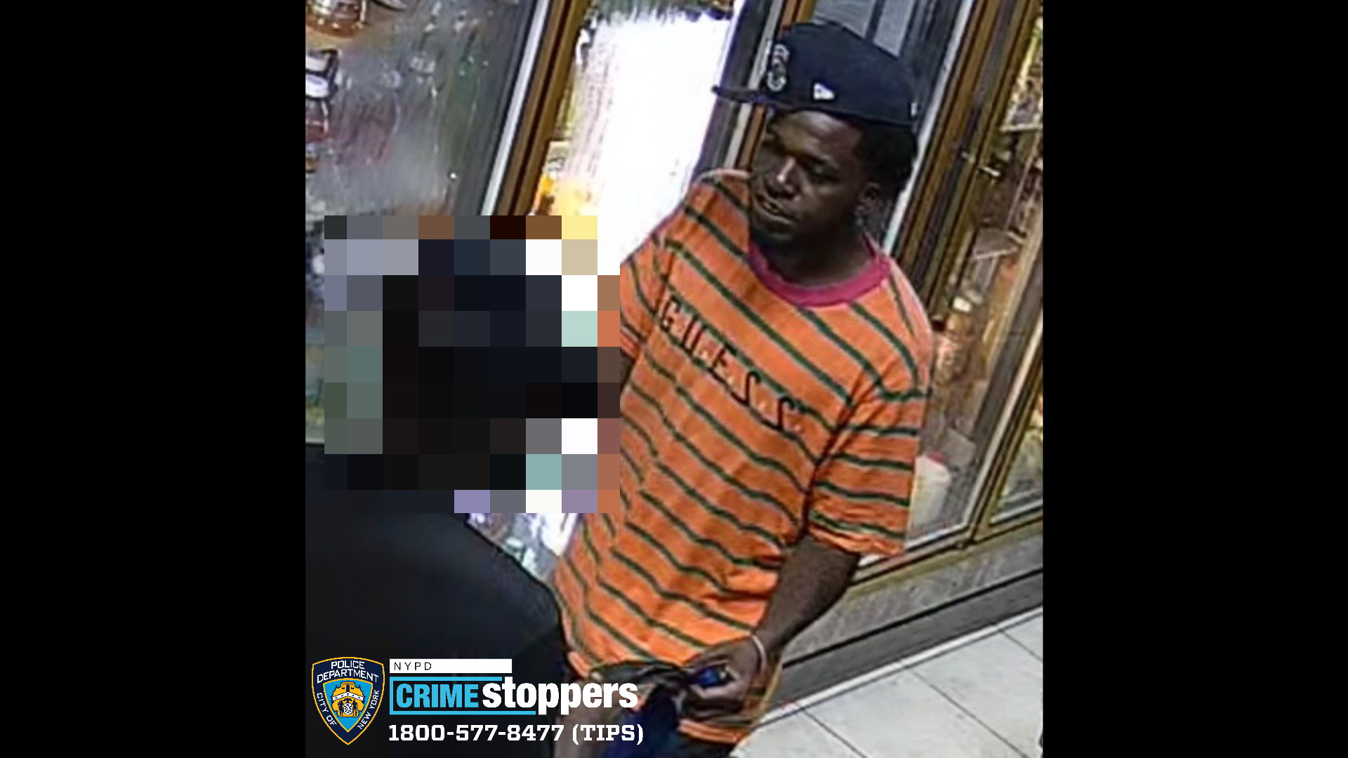 Suspect sought in fatal stabbing of woman, 39, in the Bronx