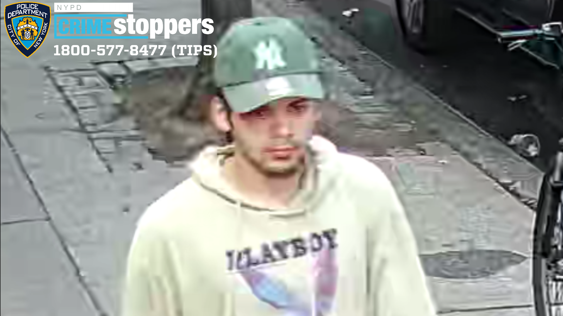 Stranger slashes woman in face on Manhattan street