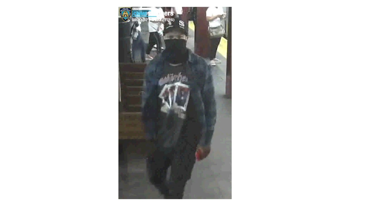 Man, 63, pistol-whipped, robbed at Queens subway station