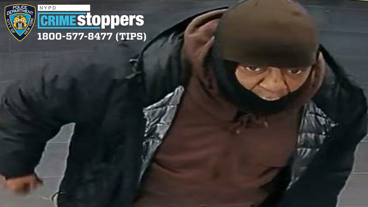 VIDEO: Woman on Manhattan 1 train robbed at gunpoint, suspect sought