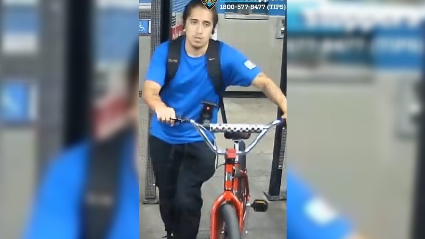 Man harasses, slaps subway riders then slashes good Samaritan at Brooklyn station