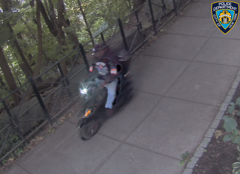 The suspect fled with the girl's gold necklace after the broad-daylight robbery, police said
