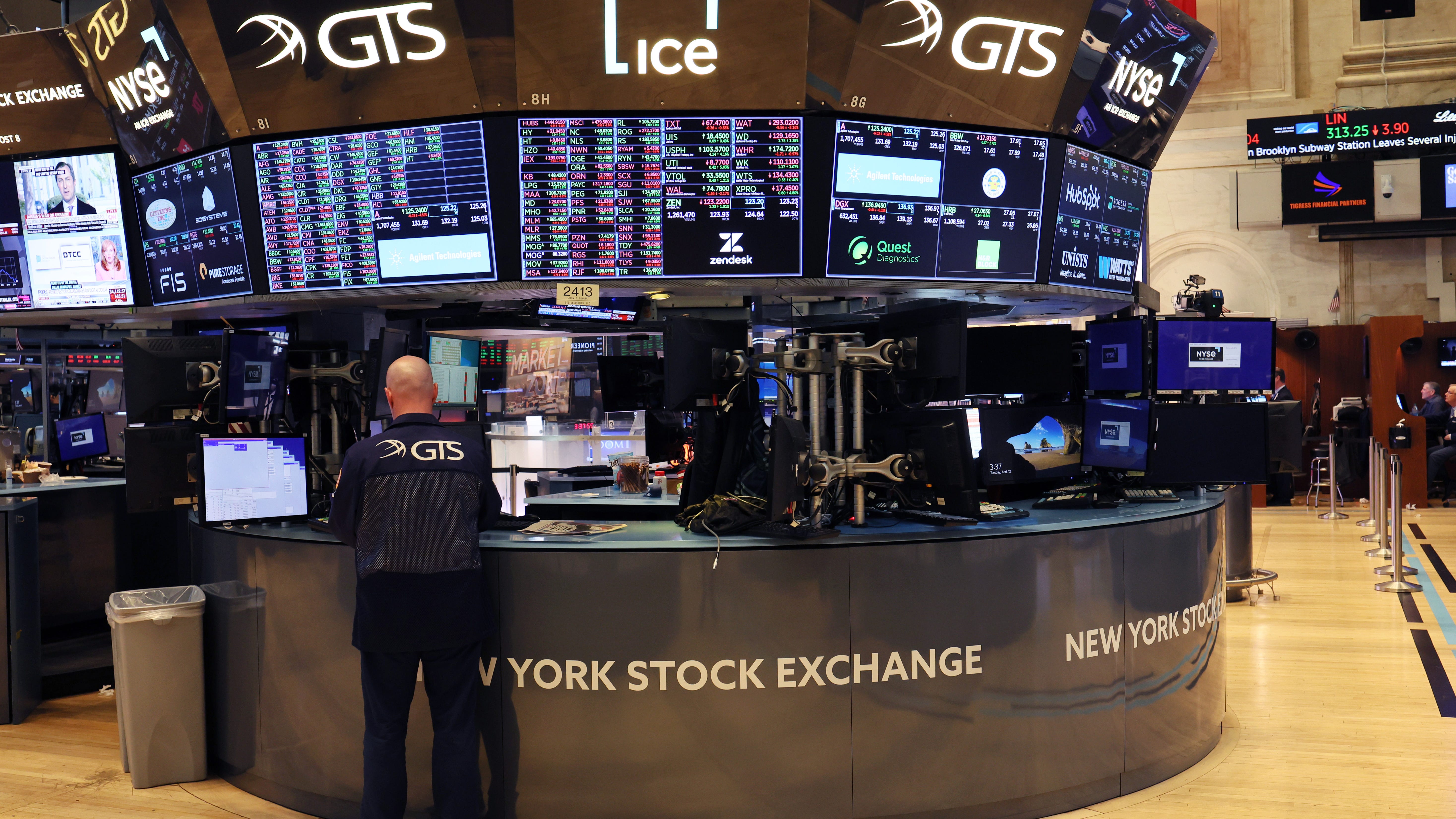 Inflation hits largest annual increase since December 1981