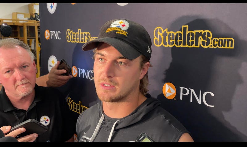 Kenny Pickett in locker room scrum