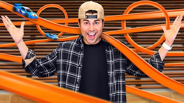 NASA engineer builds world's longest Hot Wheels track