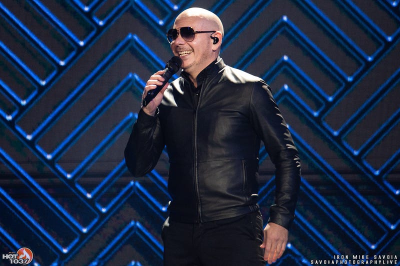 Pitbull w/ Iggy Azalea @ White River Amphitheatre, 9.28.2021