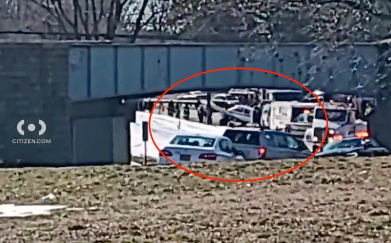 Police responded to a plane on the Southern State Parkway in East Farmingdale on Tuesday