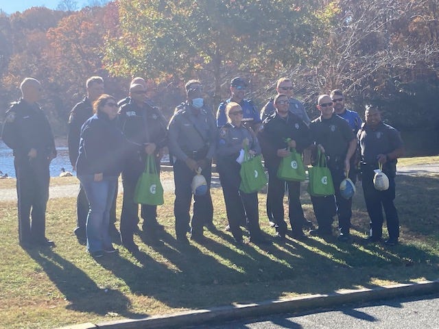 Henrico Police Officers Prepare to Deliver Turkeys