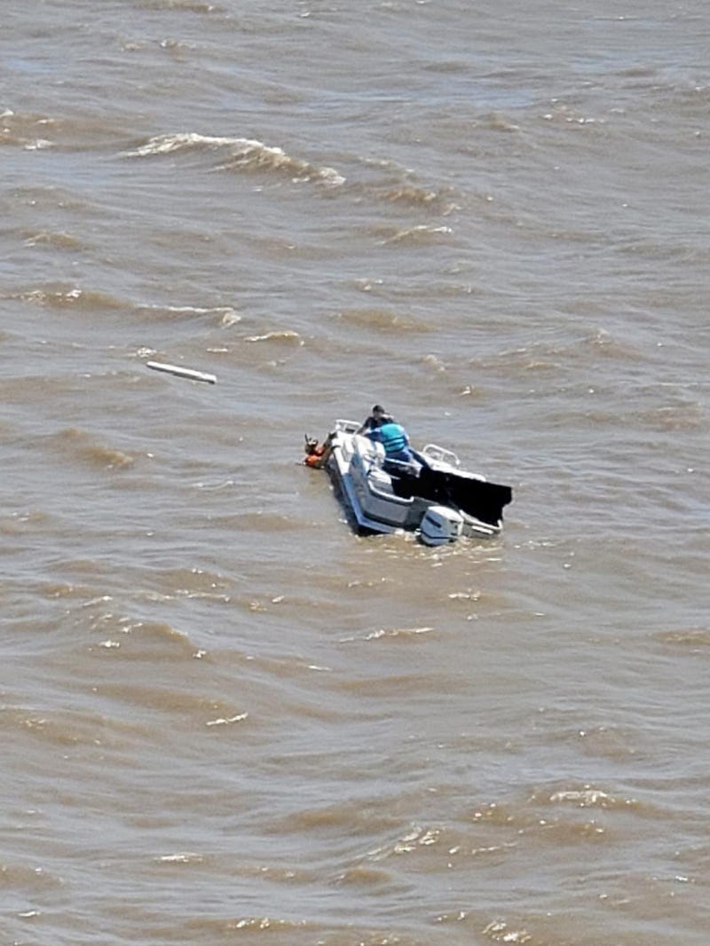 Coast Guard rescues boaters near Lake Pontchartrain