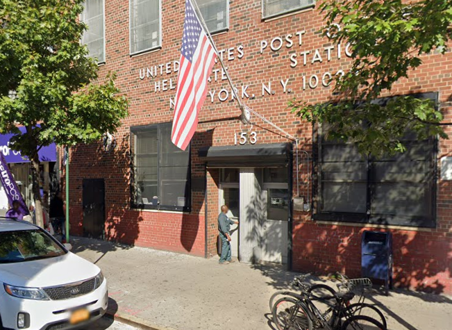 The brazen robbery attempt happened at the U.S. post office on East 110th Street
