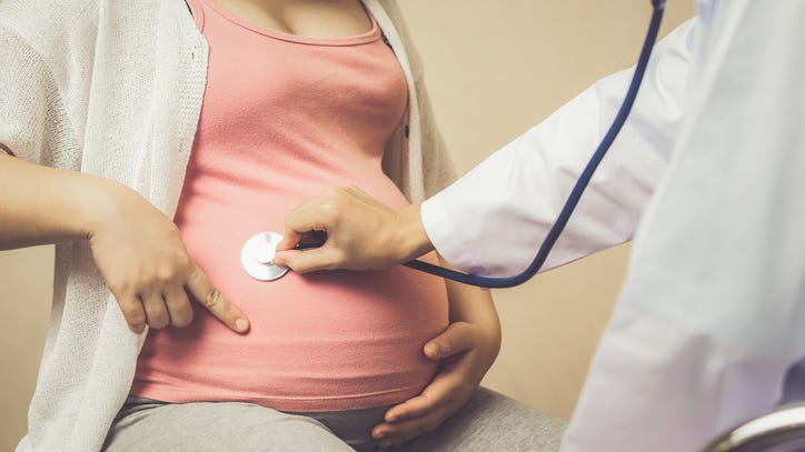 What Is the Risk of Mother-to-Baby Transmission of Coronavirus?