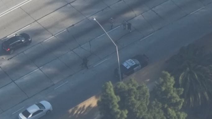 Burglary suspects arrested after high-speed chase on freeways