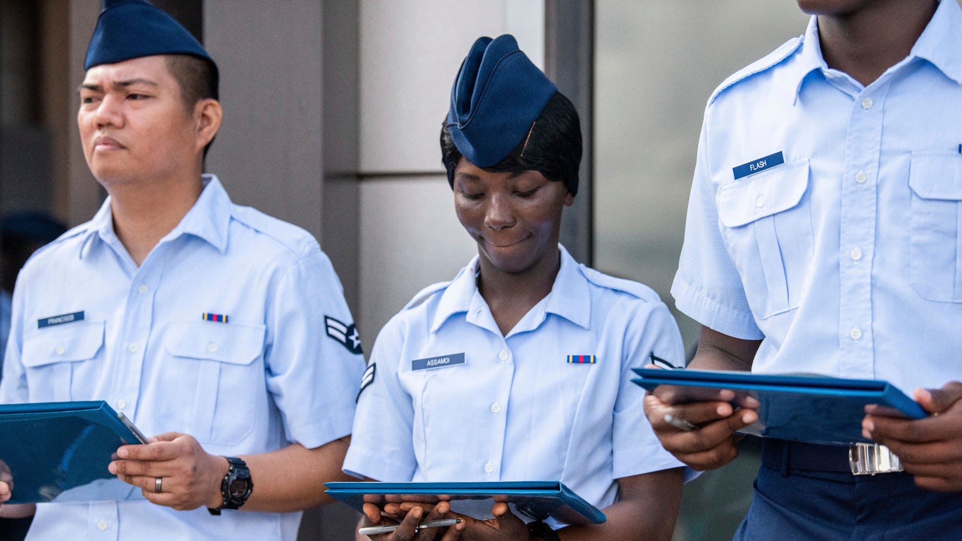 Join the military, become a US citizen: Uncle Sam wants you and 'vous' and 'tu'