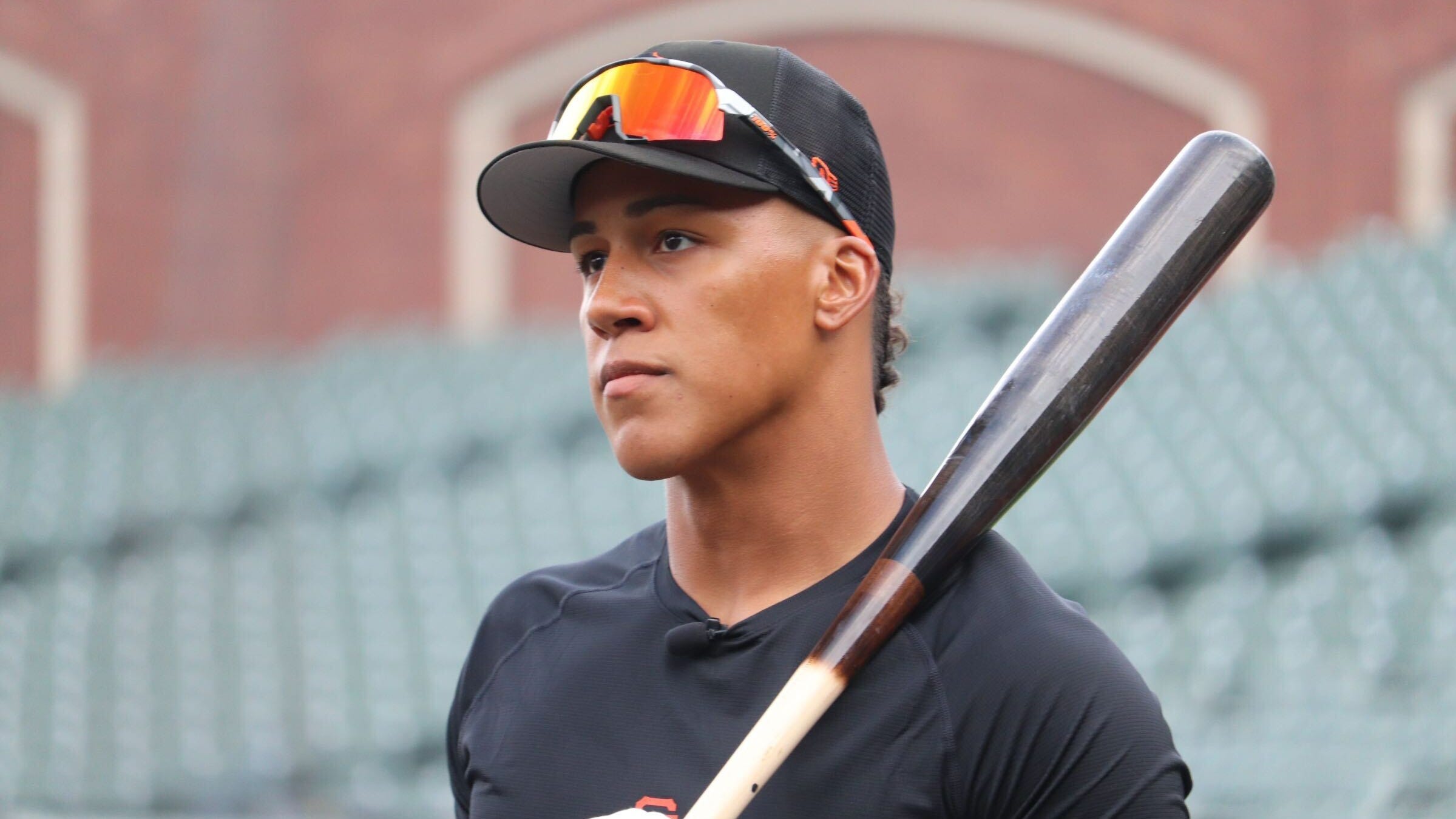 Giants first-round pick Reggie Crawford takes BP at Oracle Park