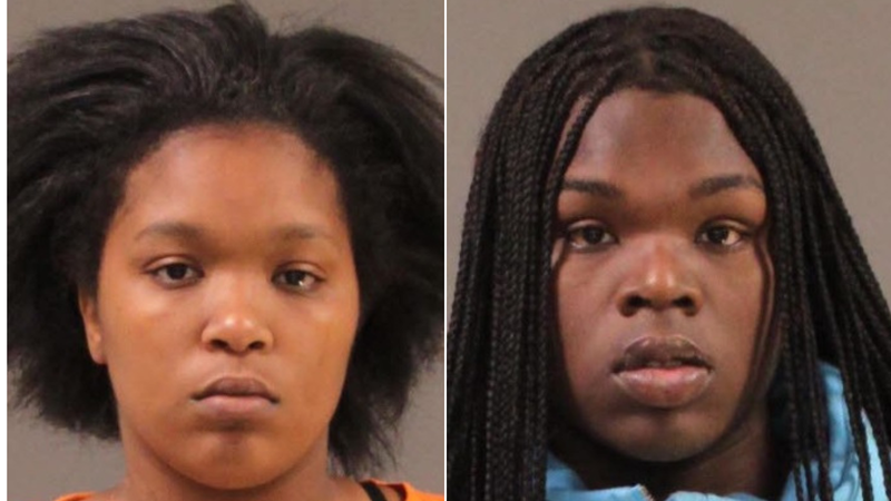Ayonna Robinson (left) and Janiyah Robinson (right), two women arrested as part of a $75,000 retail theft ring.