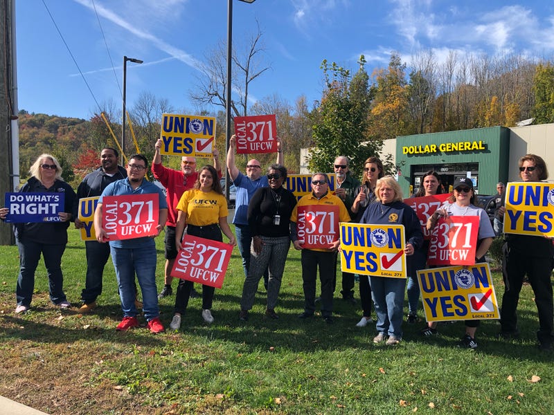 Dollar General Union Rally in Barkhamsted