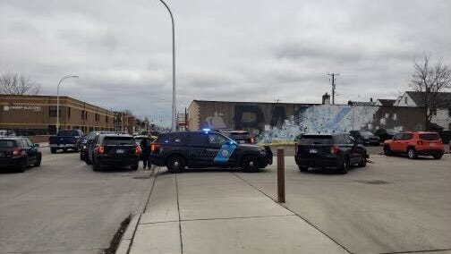 Man found fatally shot in Hamtramck parking lot, police investigating