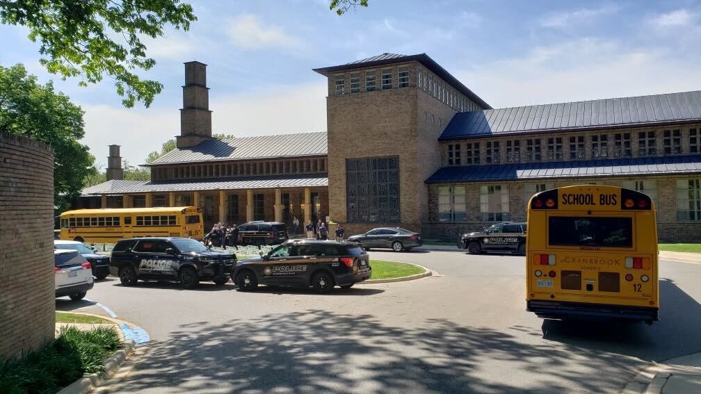 Students, staff at Cranbrook Schools dismissed early over "concerning message" found written on white board