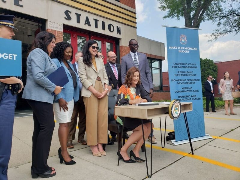 Gov. Gretchen Whitmer signs record Michigan budget
