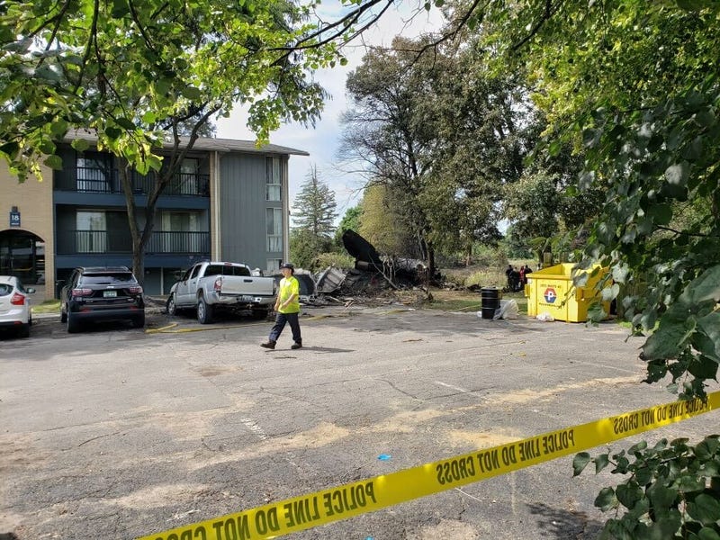 scene of Thunder Over Michigan jet crash