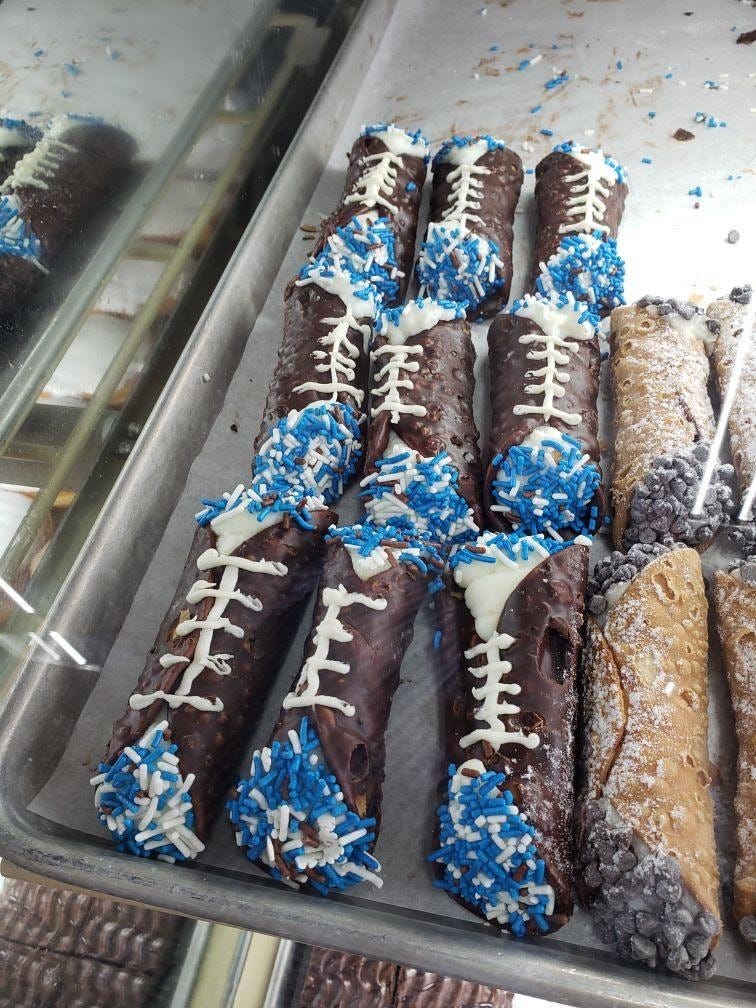Lions-themed cannolis at Villa Bakery in Garden City