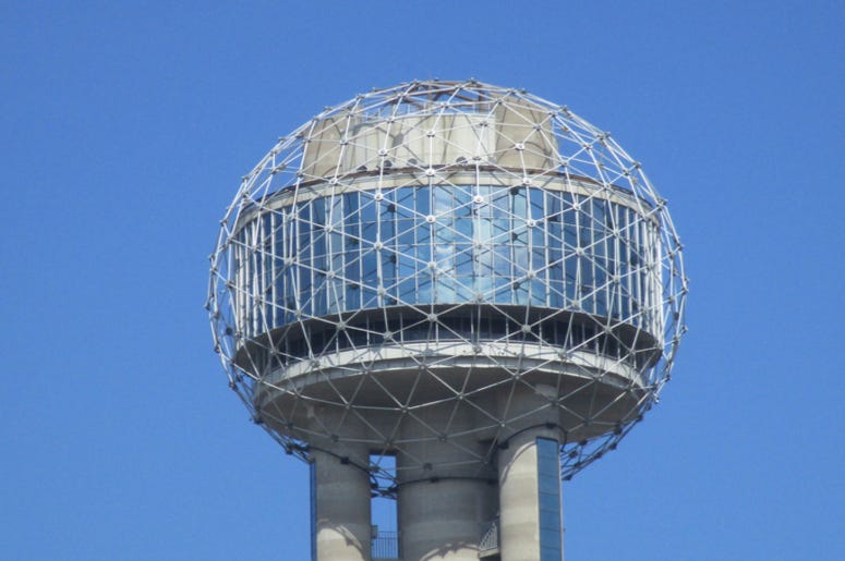 Reunion_Tower