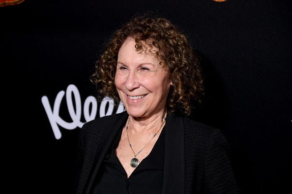 Rhea Perlman