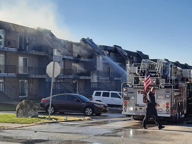 2 dozen Richton Park families showered with donations after apartment complex fire