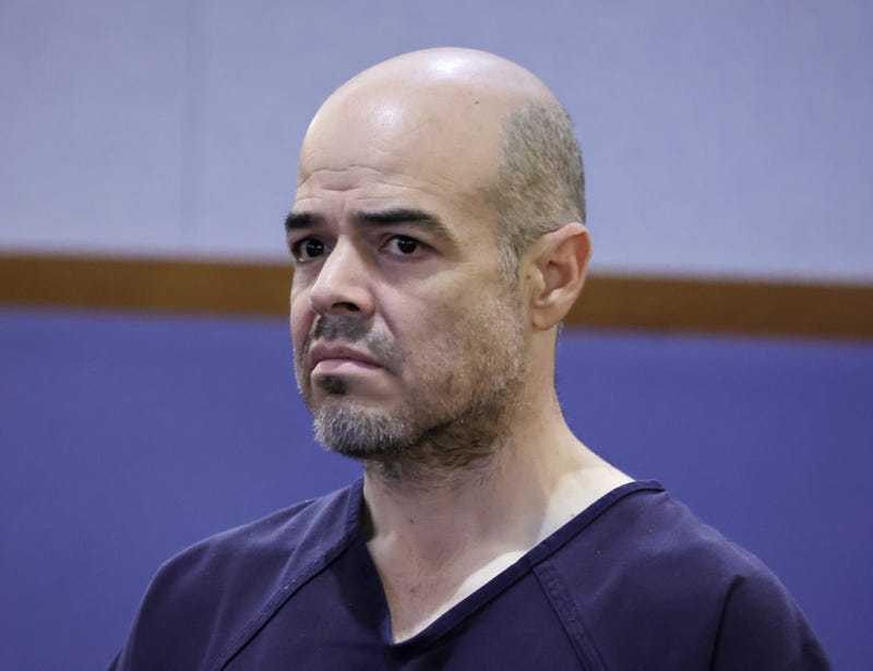 Murder suspect Robert Telles appears in court