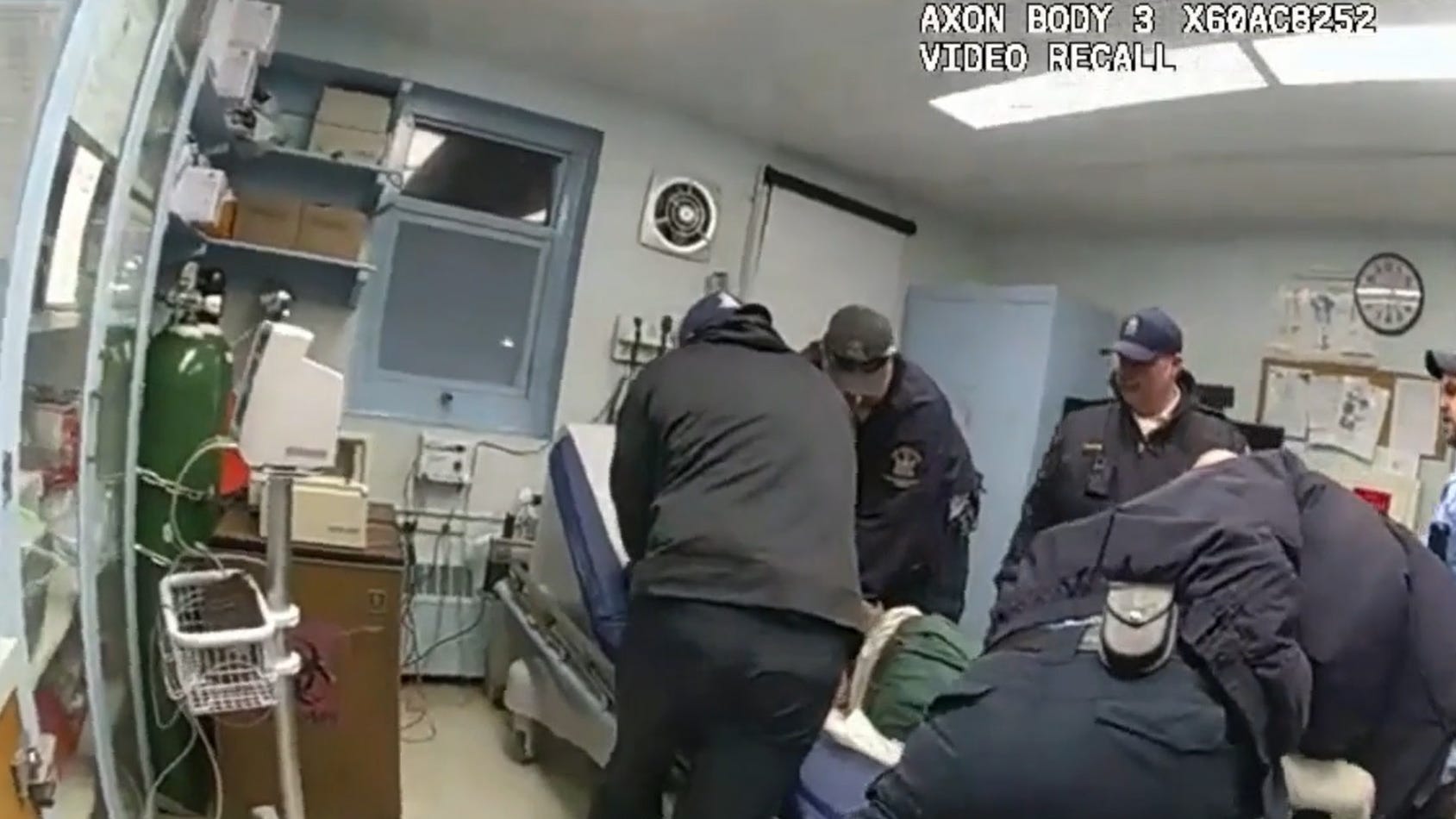 Body cam footage shows New York correctional officers pummeled handcuffed prisoner before death