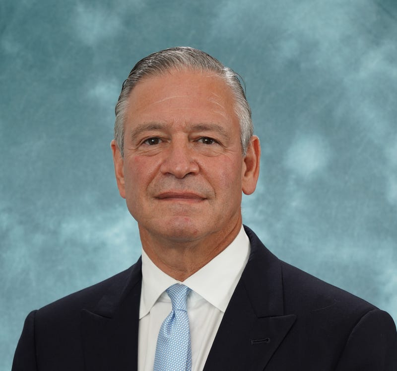 In this premiere episode, Robert DeSalvio shares candid insights on leadership, decision-making, and the balancing act of running a facility that serves millions of visitors each year