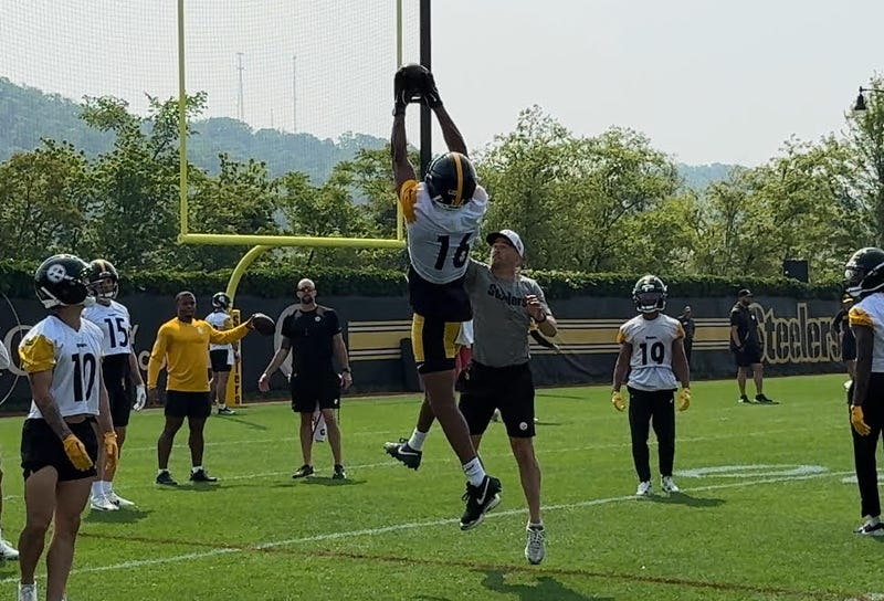 Robert Woods catch at Steelers practice