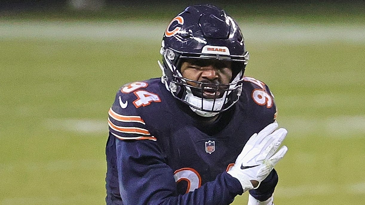 Eagles acquire Pro Bowler Robert Quinn in blockbuster trade with Bears