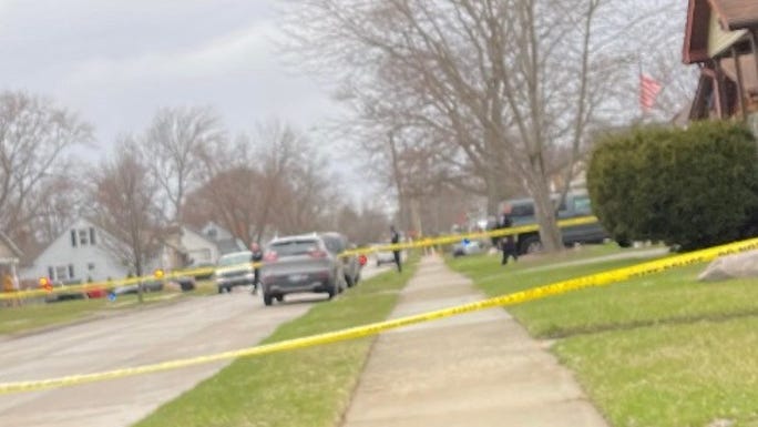 Roseville man shoots neighbor over 'ongoing trouble,' leaves him lying in the street